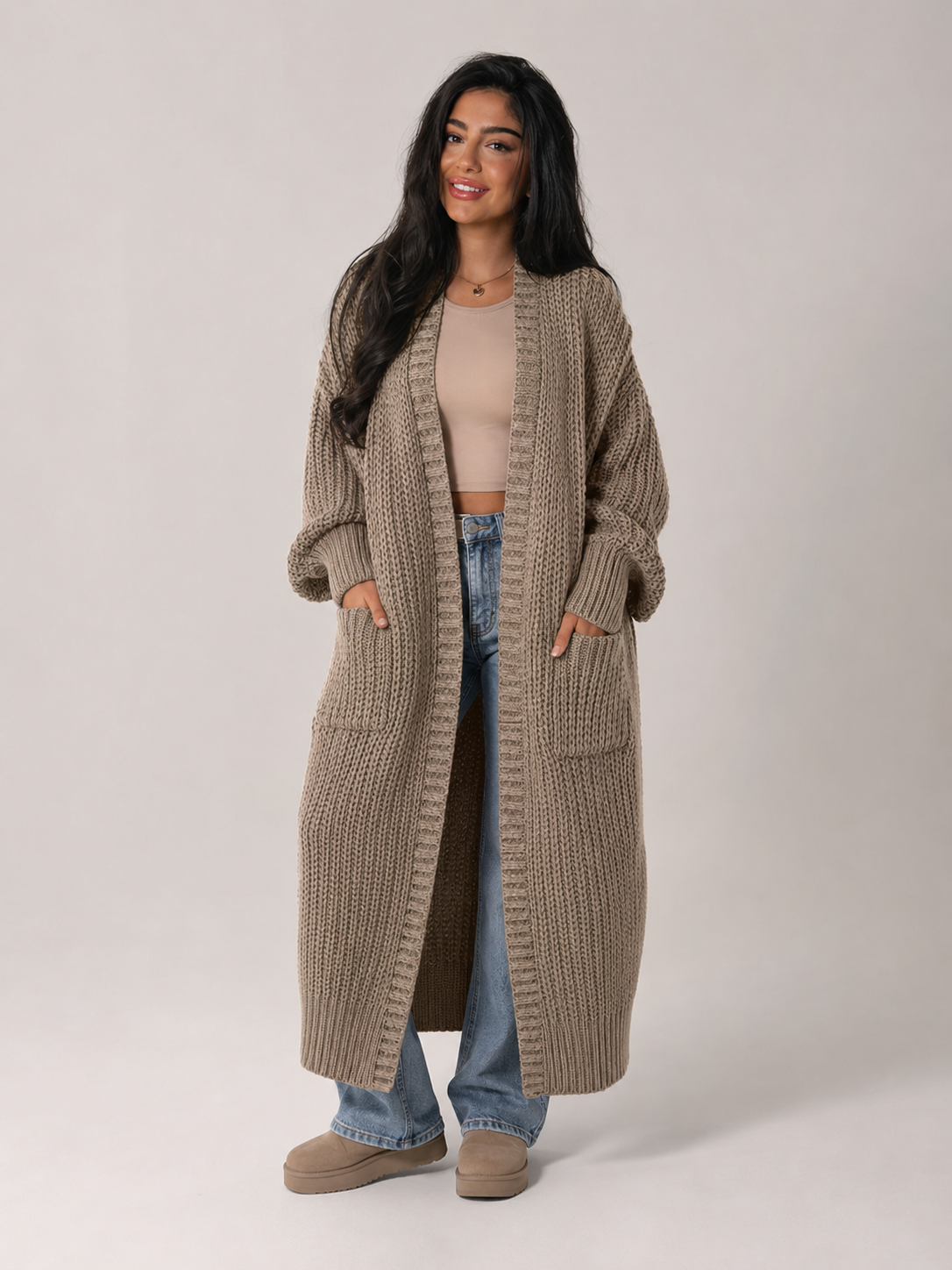 Chunky strikket duster-cardigan til dame med åpen front og lommer