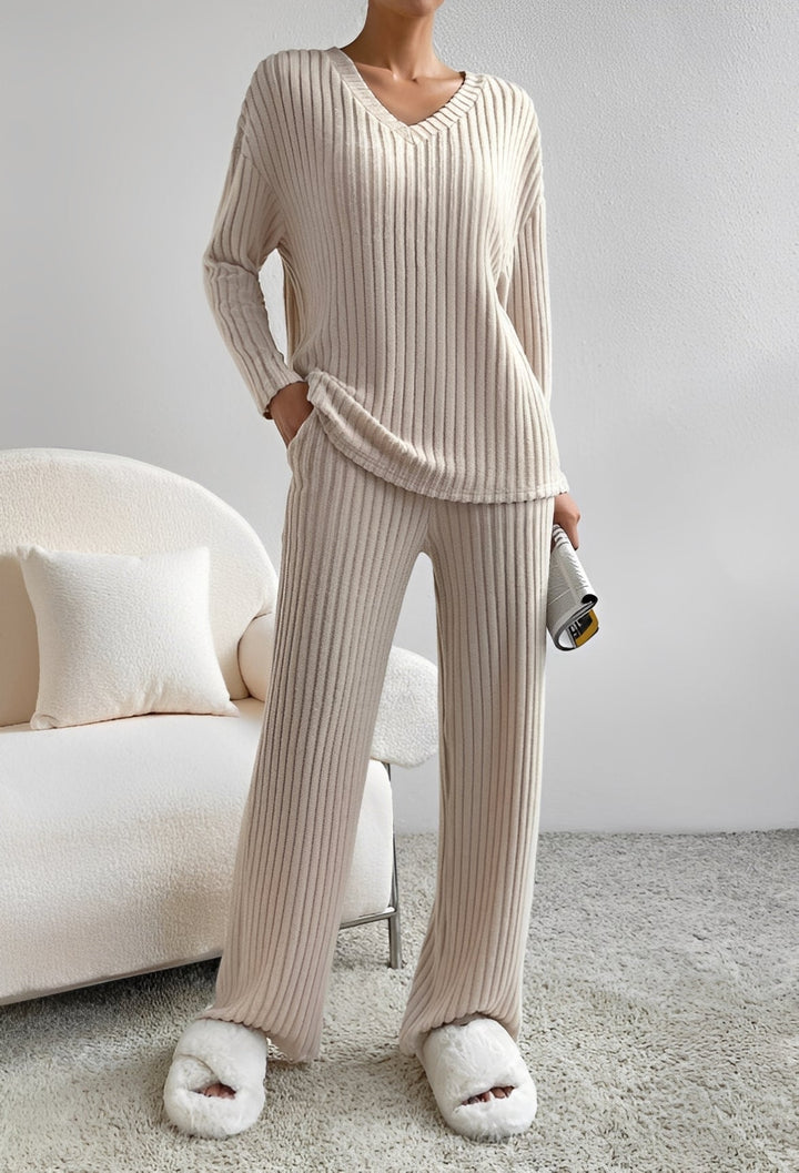 Niki | Women's Striped Relaxed Outfit Set