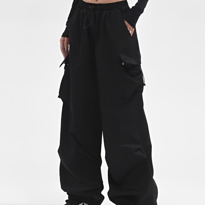 Leonie | Women's Wide-Leg Cargo Pants