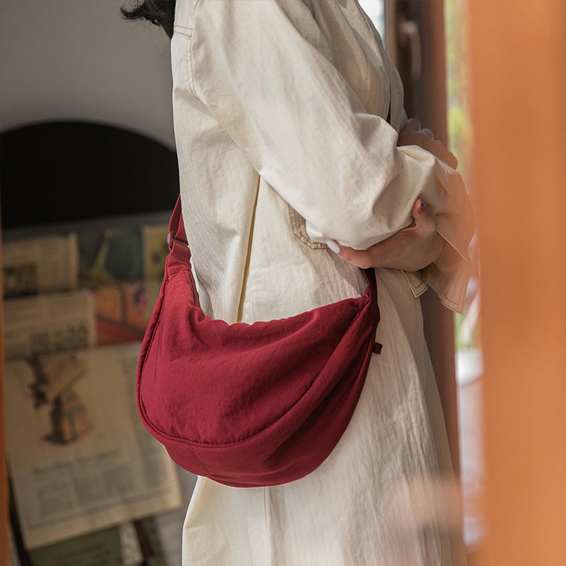 Nevaeh | Women's Crescent Crossbody Handbag