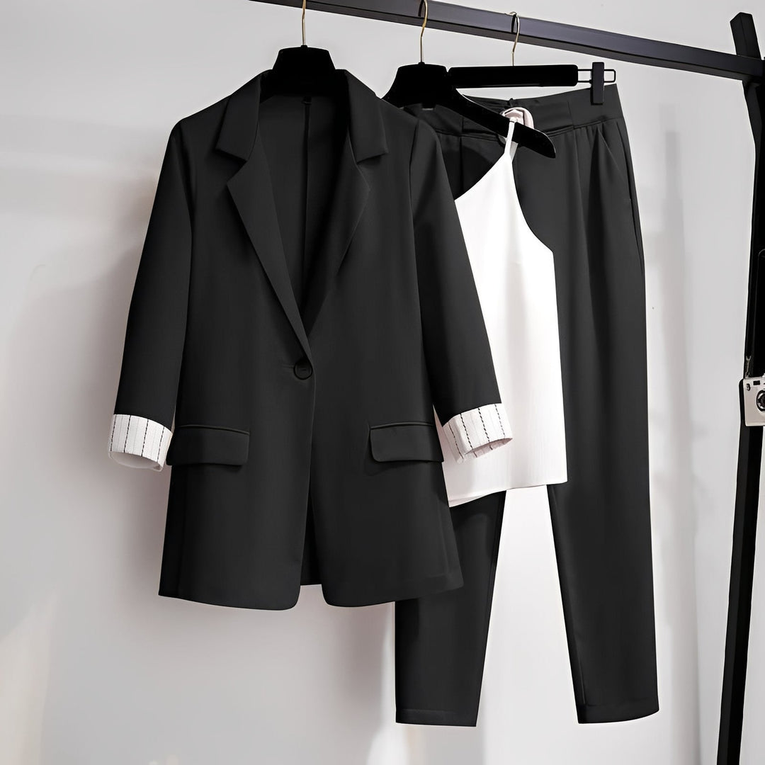 Paula | Women's Chic Three-Piece Blazer Set
