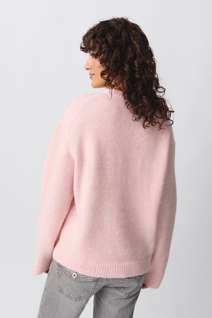 Women's Oversized Chic Pullovers - Timeless Style