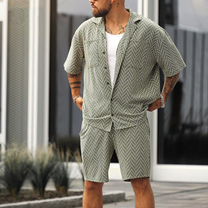 James | Men's Casual Summer Outfit - Stylish and Lightweight