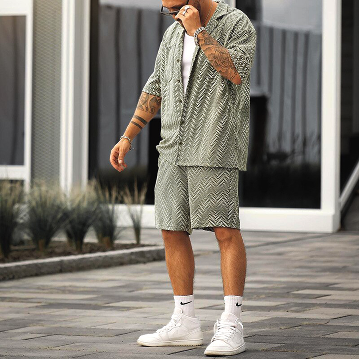 James | Men's Casual Summer Outfit - Stylish and Lightweight