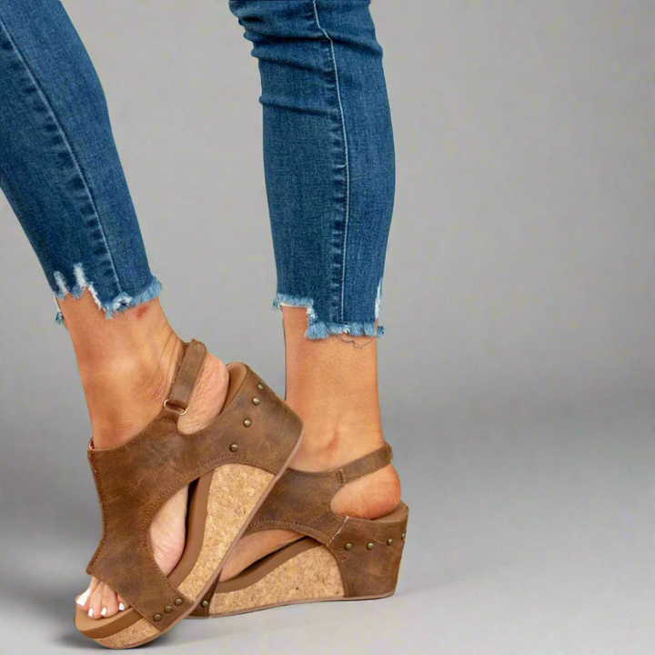 Vreni | Women's Handmade Orthopedic Sandals for Maximum Comfort