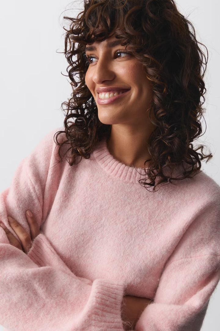 Women's Oversized Chic Pullovers - Timeless Style