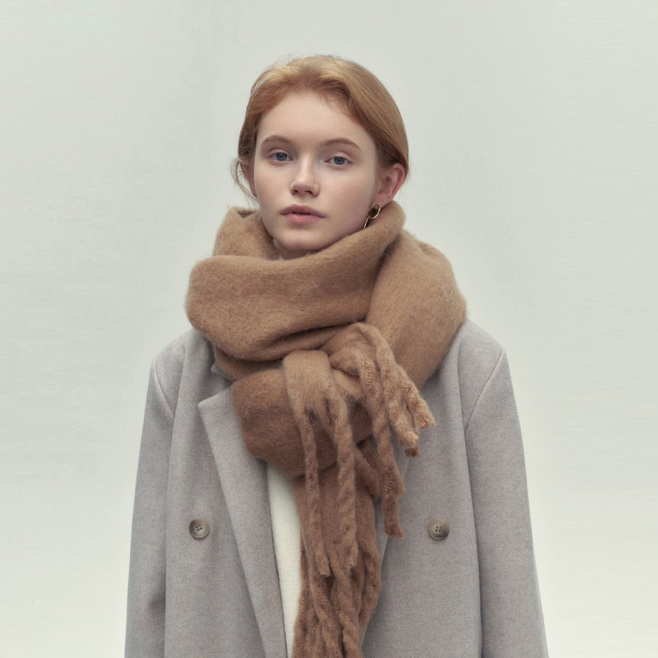 Women's Cozy Winter Scarf