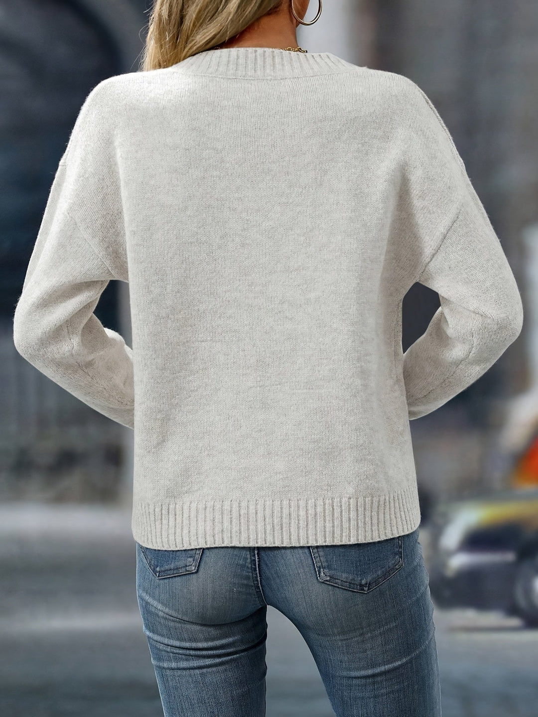 Women's Casual Knit Pullover Sweater with V-Neck Design