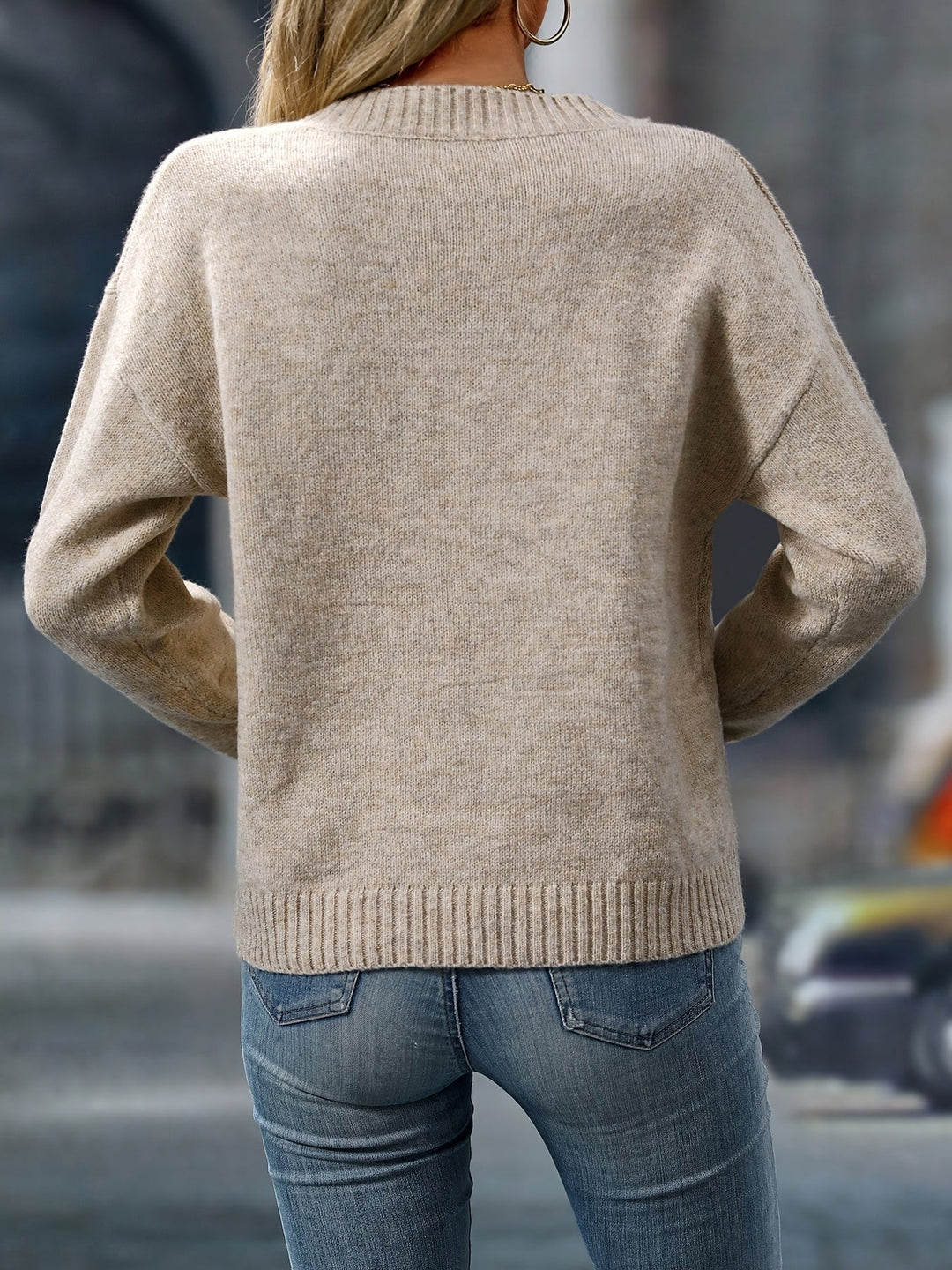 Women's Casual Knit Pullover Sweater with V-Neck Design