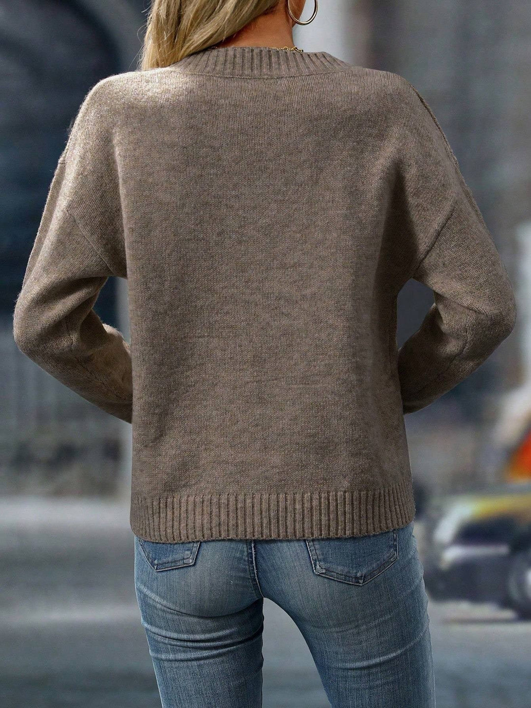 Women's Casual Knit Pullover Sweater with V-Neck Design