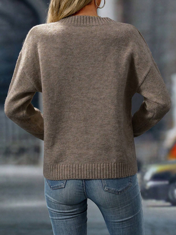 Women's Casual Knit Pullover Sweater with V-Neck Design