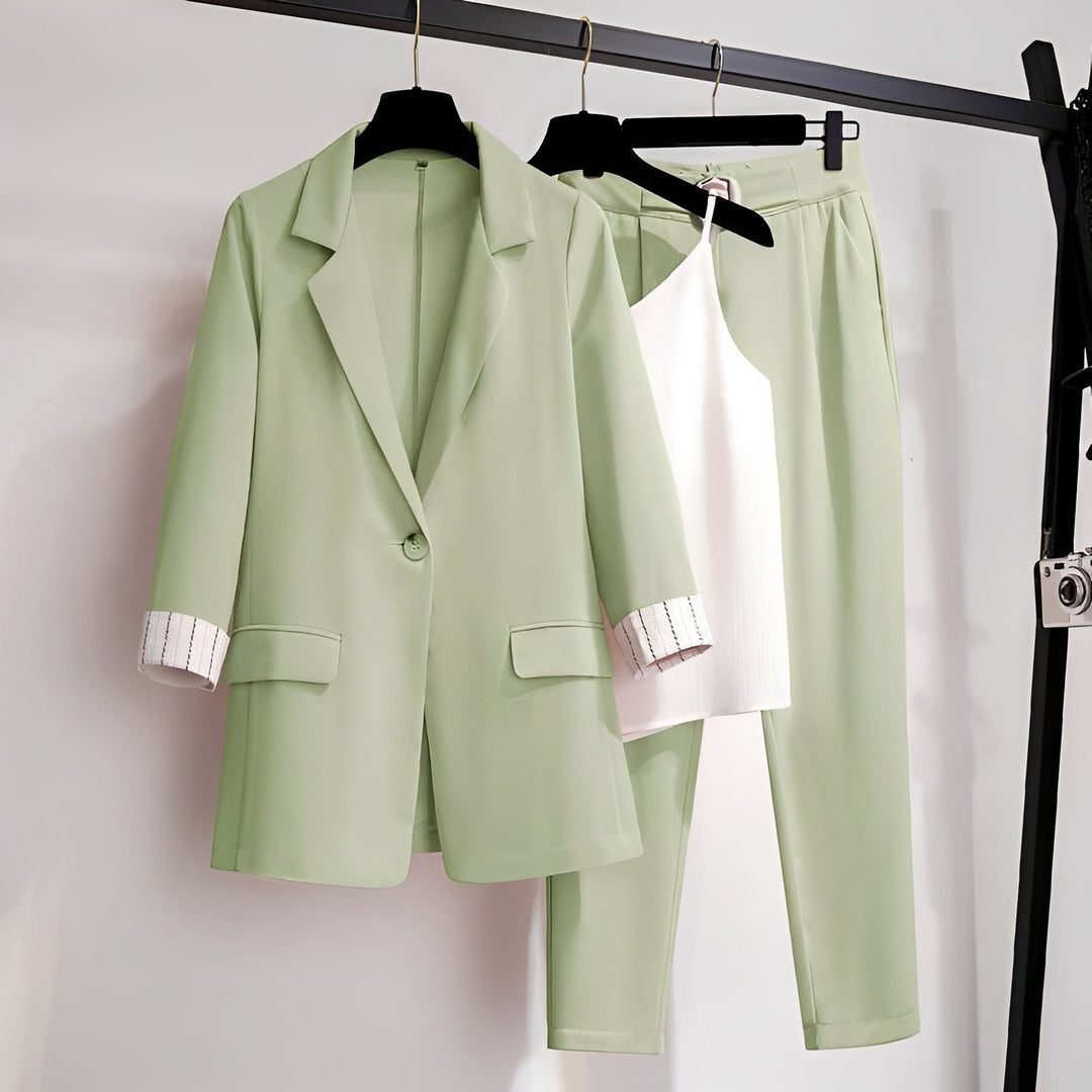 Paula | Women's Chic Three-Piece Blazer Set