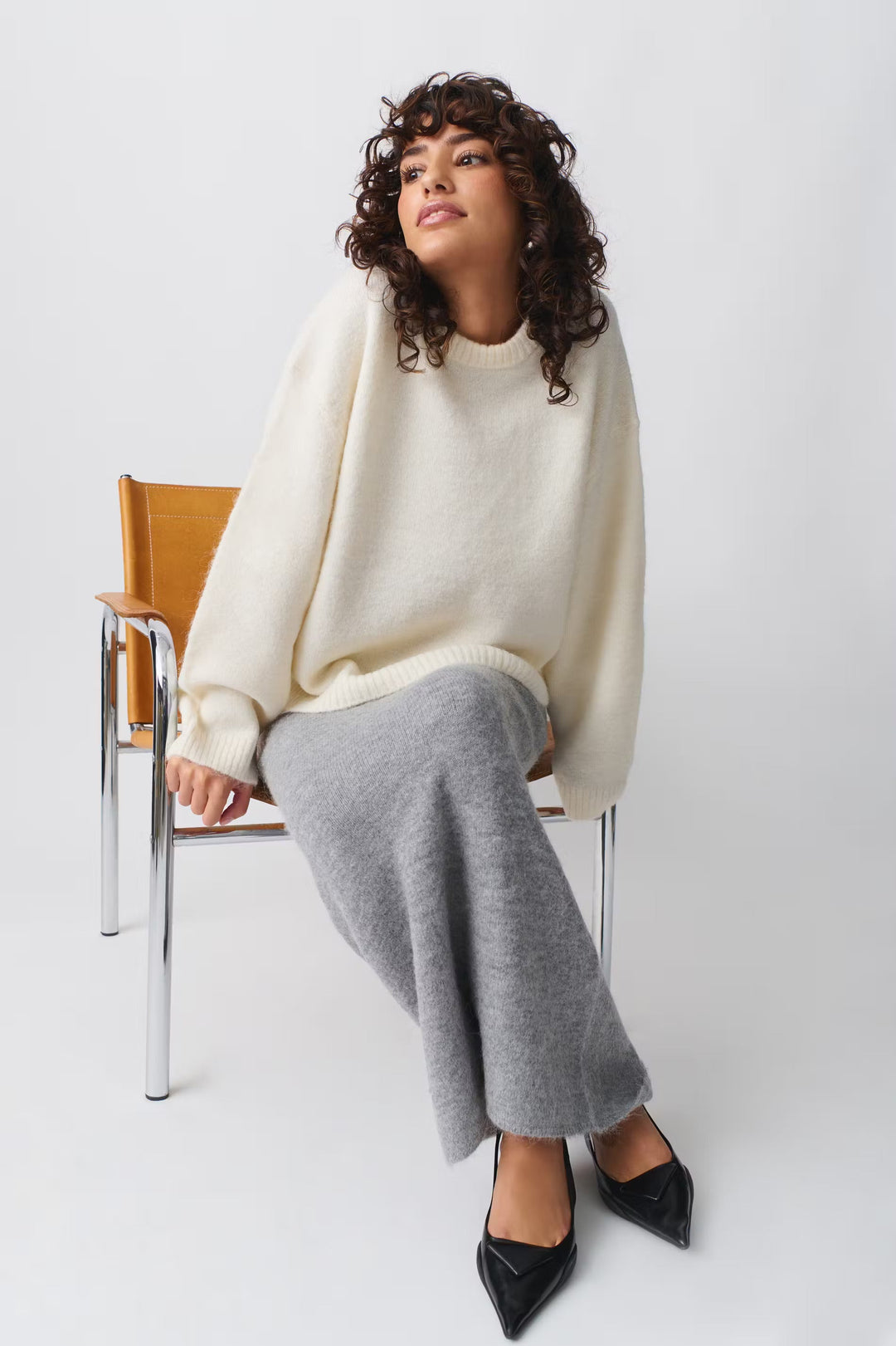 Women's Oversized Chic Pullovers - Timeless Style