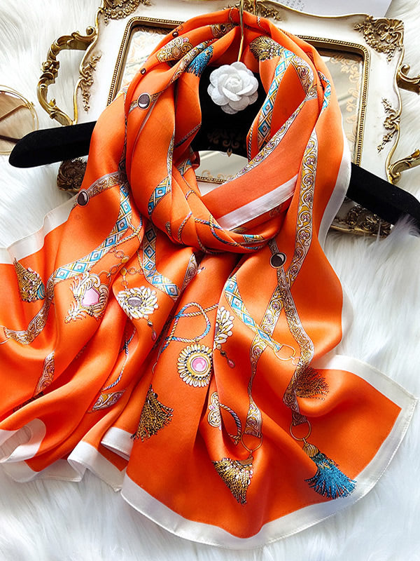 Women's Stylish Scarf for All Seasons