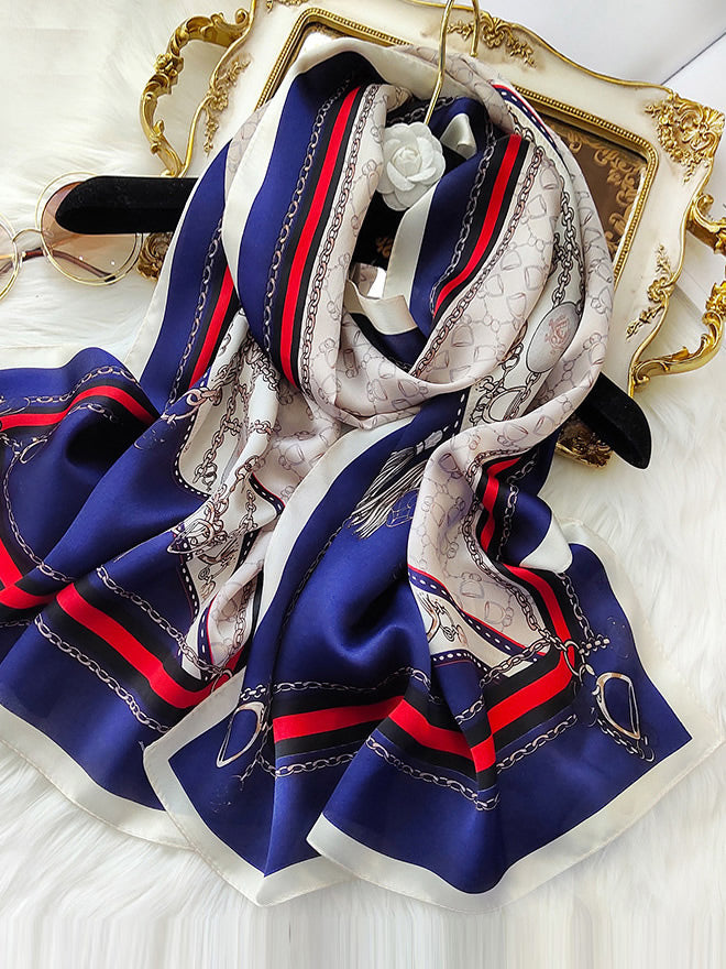 Women's Stylish Scarf for All Seasons