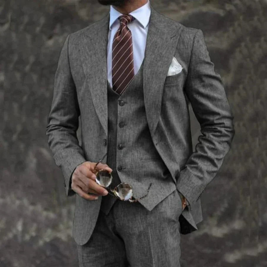James | Men's Lightweight Three-Piece Suit with Notched Collar