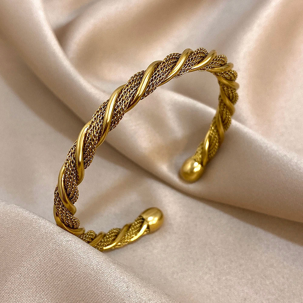 Elegant Cuff Bracelet for Timeless Style and Sophistication