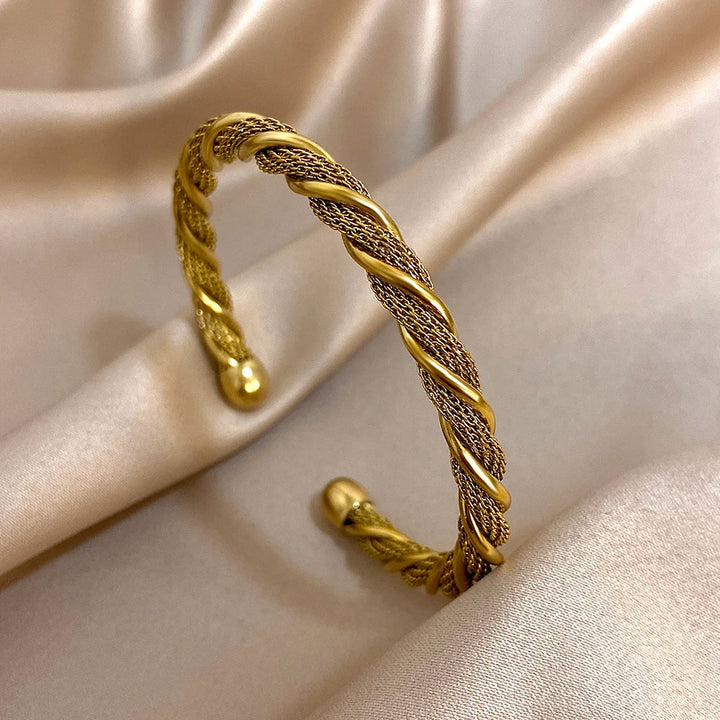 Elegant Cuff Bracelet for Timeless Style and Sophistication