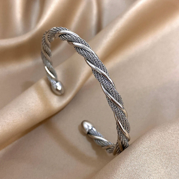 Elegant Cuff Bracelet for Timeless Style and Sophistication