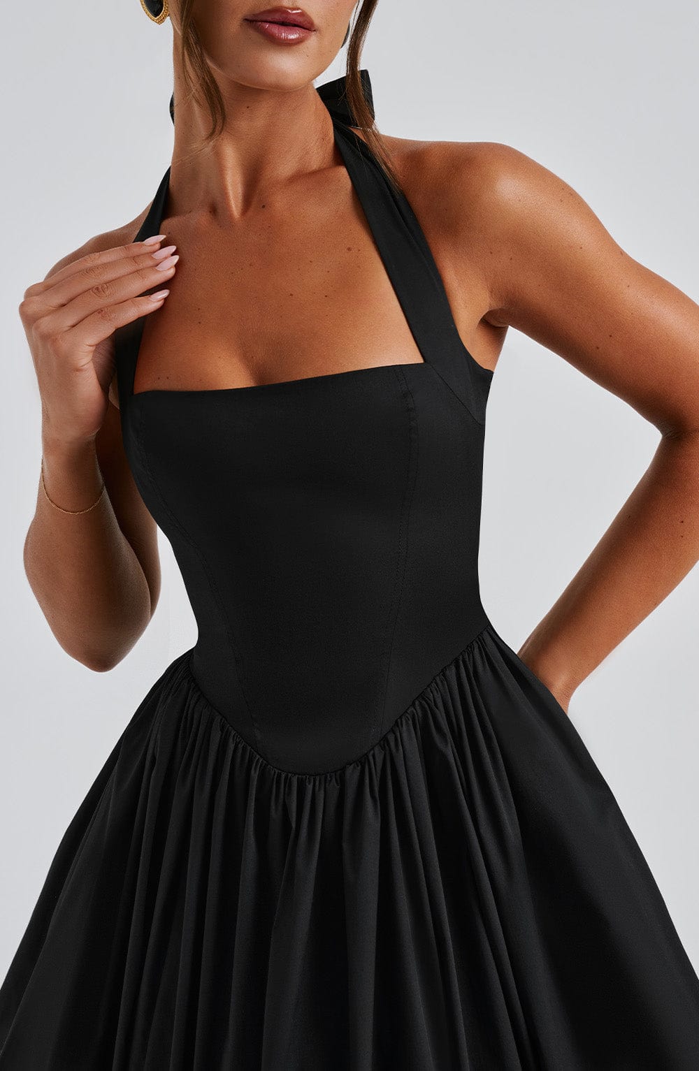 Aurelis | Women's Elegant Halter Neck Dress