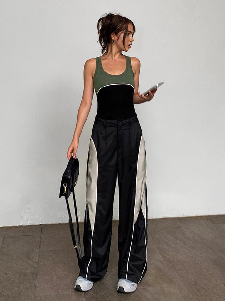 Women’s Relaxed Fit Wide-Leg Athletic Trousers | Sporty Design