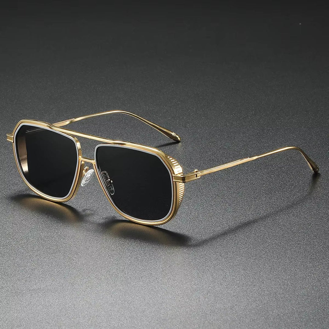 Men's Classic Pilot Sunglasses with Gradient Lenses
