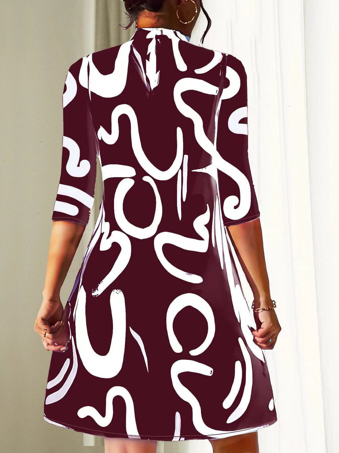 Alanna | Women's Round Neck 3/4 Sleeve Summer Mini Dress