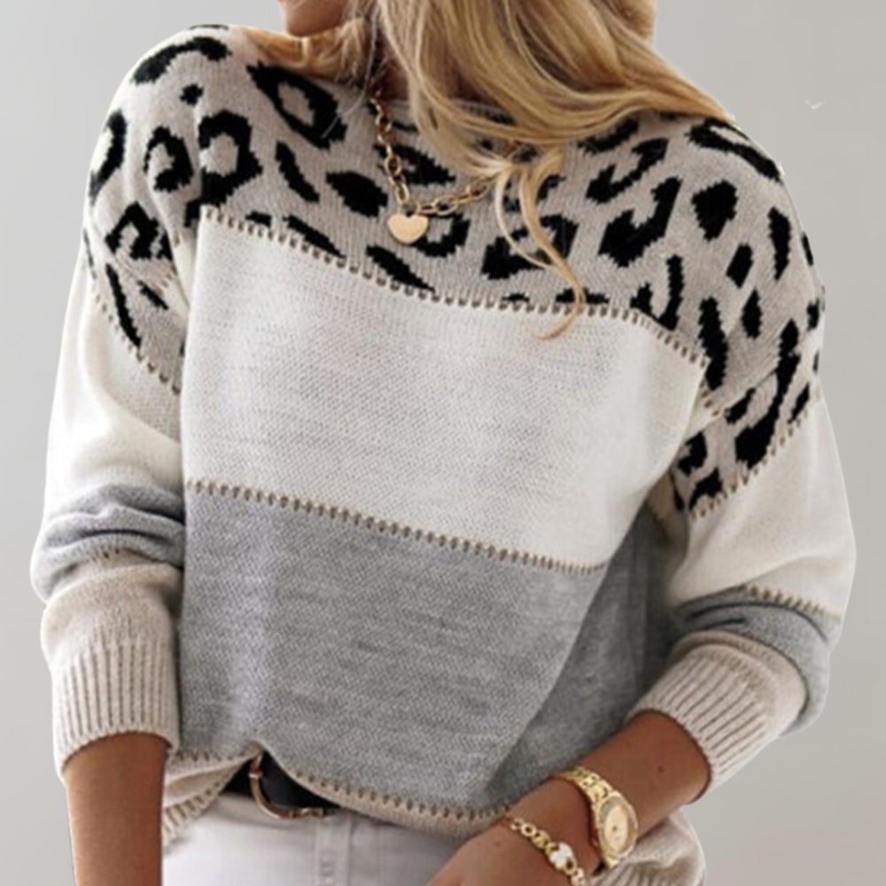 Women's Relaxed Fit Leopard Pattern Sweater