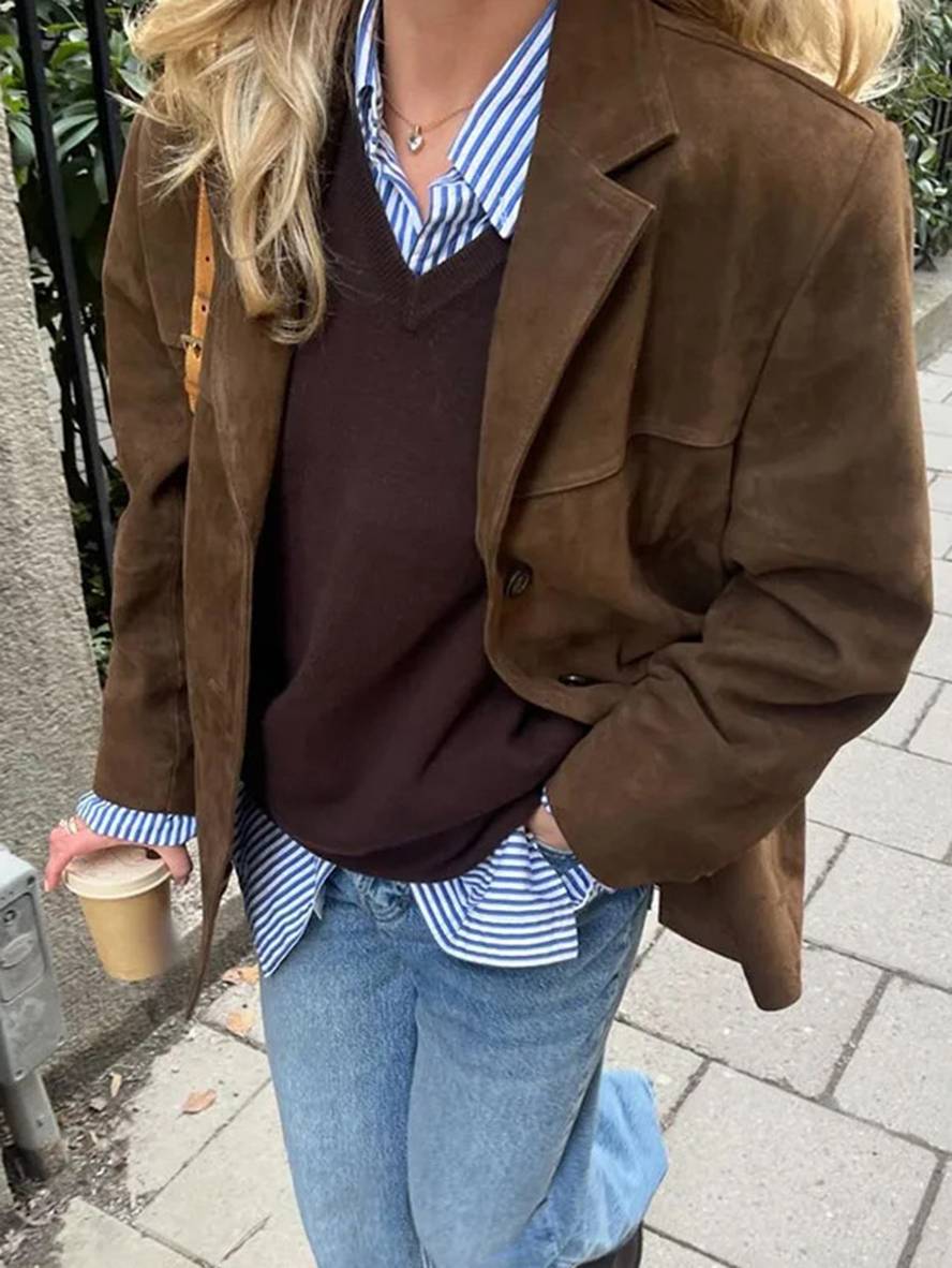 Women's Vintage Look Blazer with Buttons and Pockets