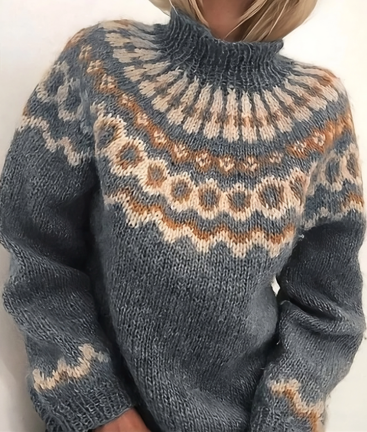 Women's Cozy Turtleneck Sweater Made from Icelandic Wool