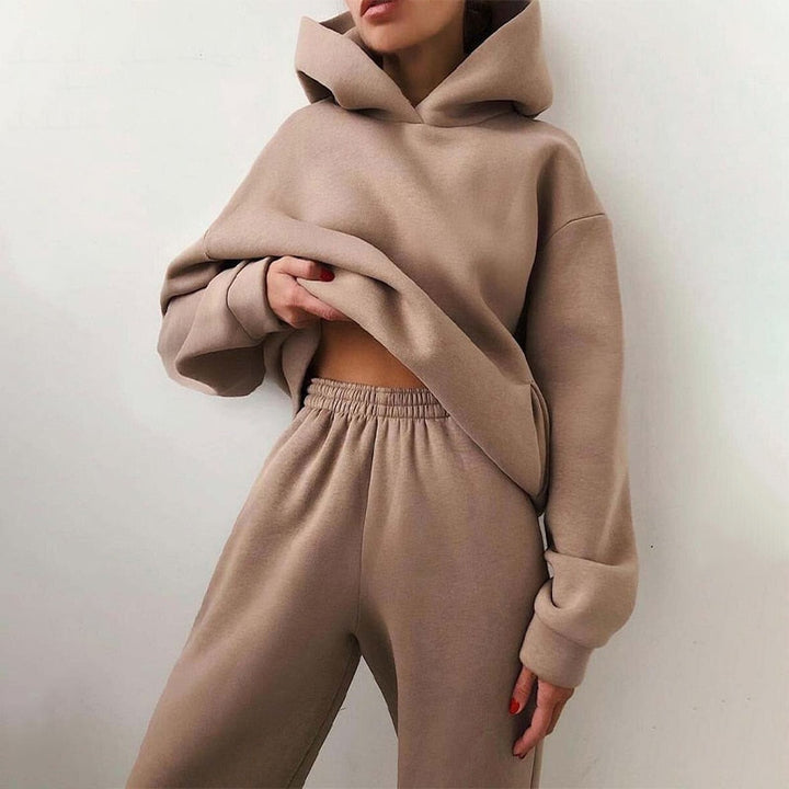 Charry | Women's Trendy Jogging Outfit