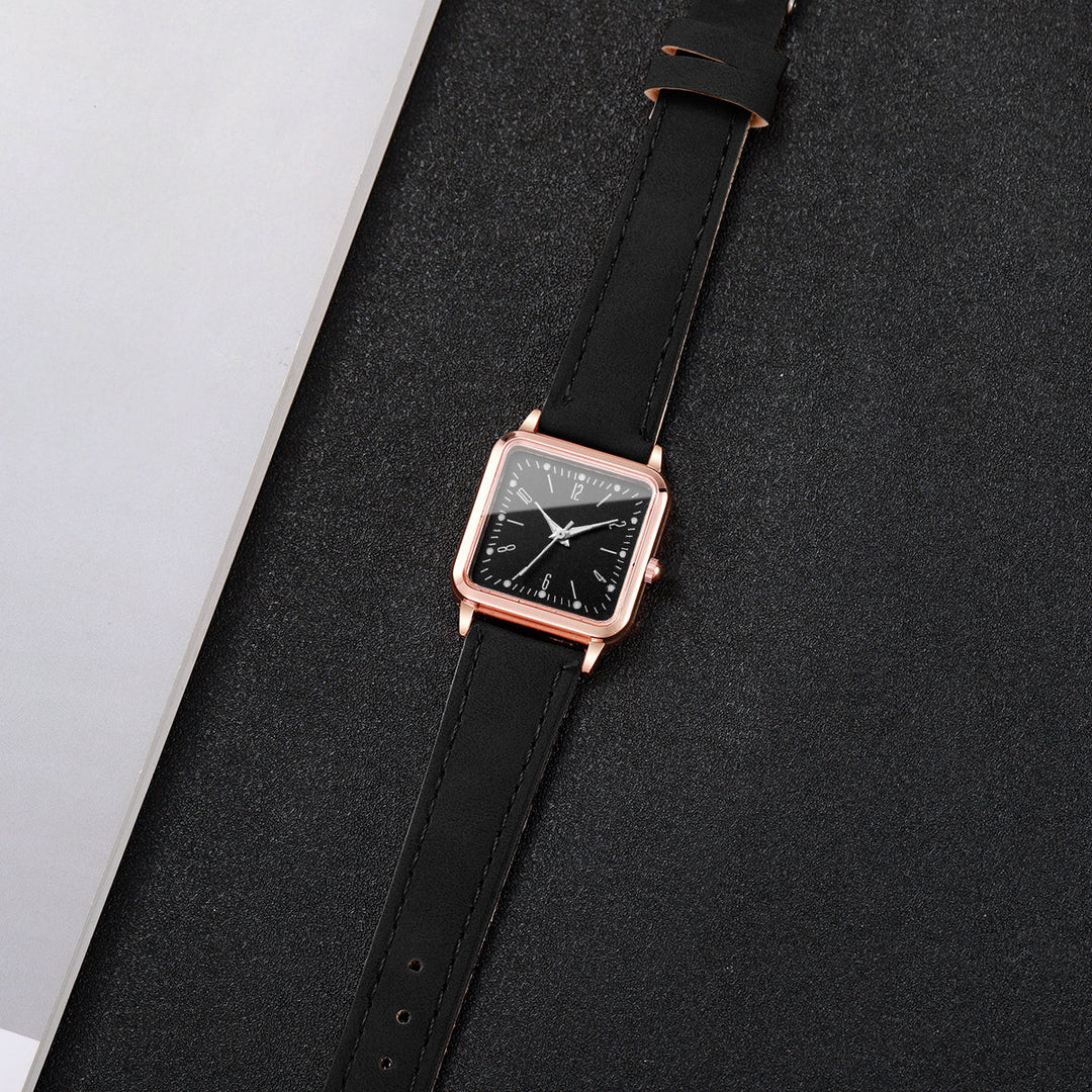 Elegant Rose Gold Wristwatch for Timeless Style and Precision