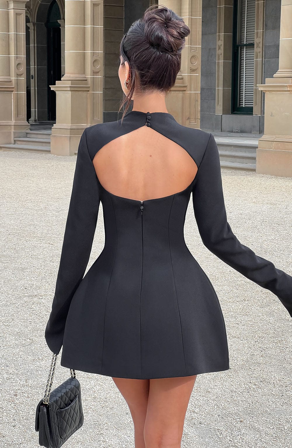 Donnabeth | Women's Elegant High-Neck Mini Dress with Sleeveless Design