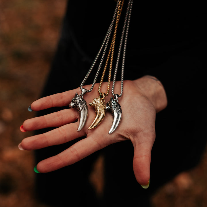Men's Stylish Wolf Pendant Necklace