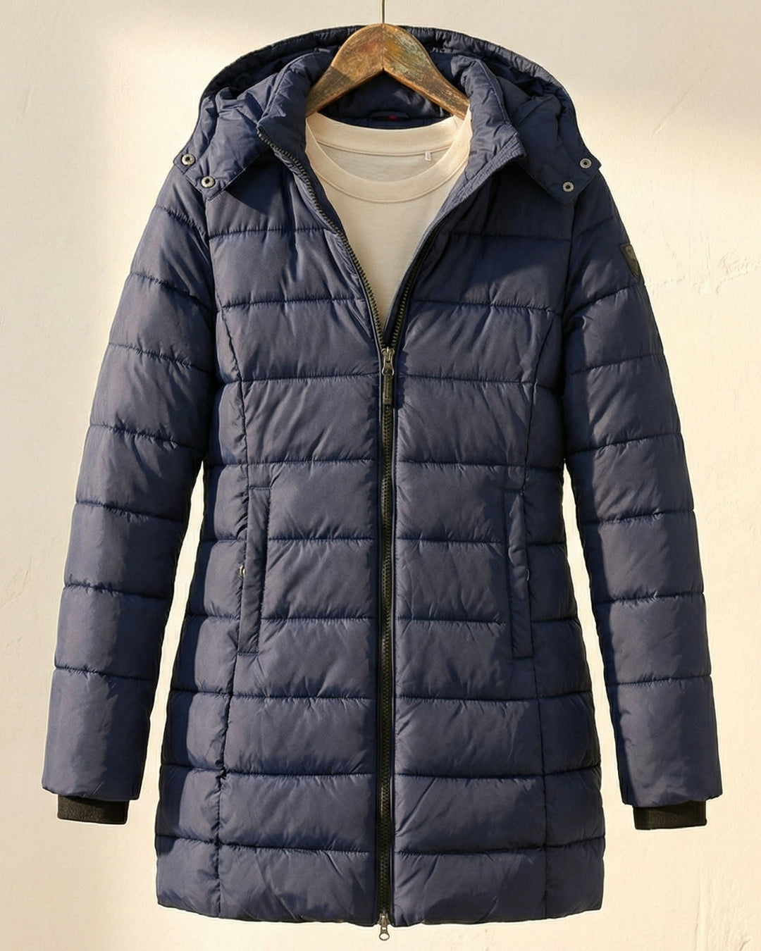 Women's Warm Quilted Puffer Winter Jacket with Hood
