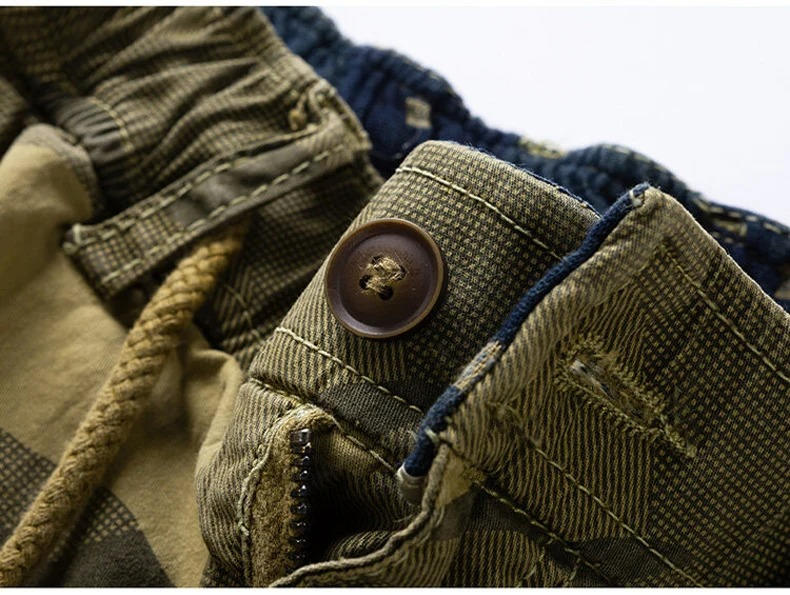 Men's Camouflage Utility Cargo Shorts