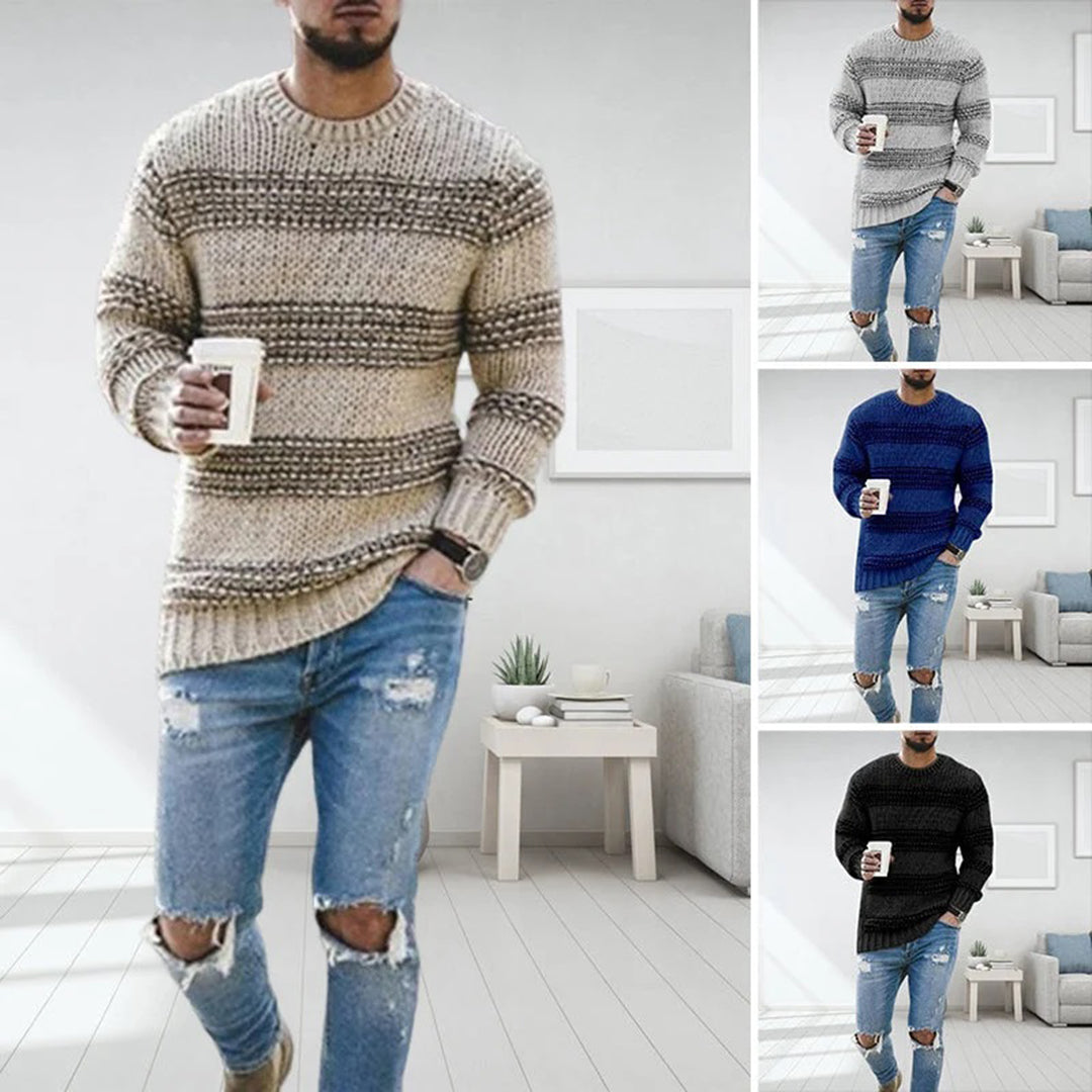 Striktrøje med rund hals til mænd i klassisk stil til forårsdage