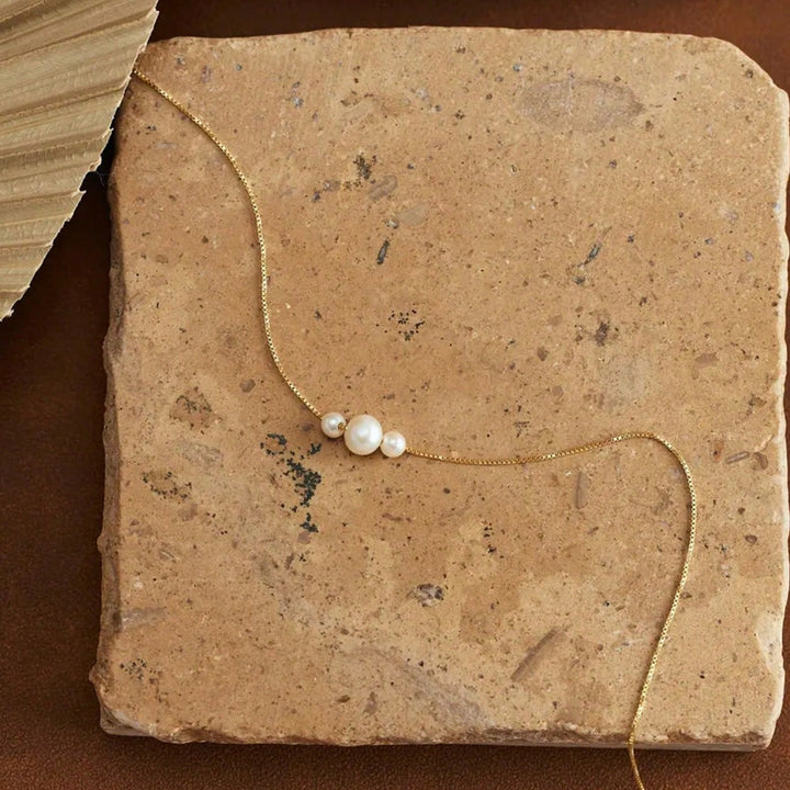 Elegant Pearl Necklace for Timeless Style and Sophistication