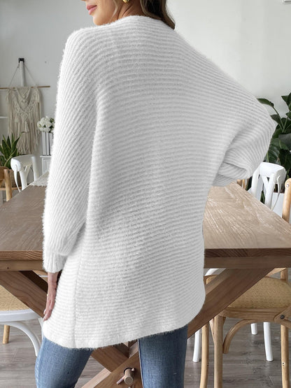 Vevd cardigan i fuskemink til dame med åpen front og lang passform
