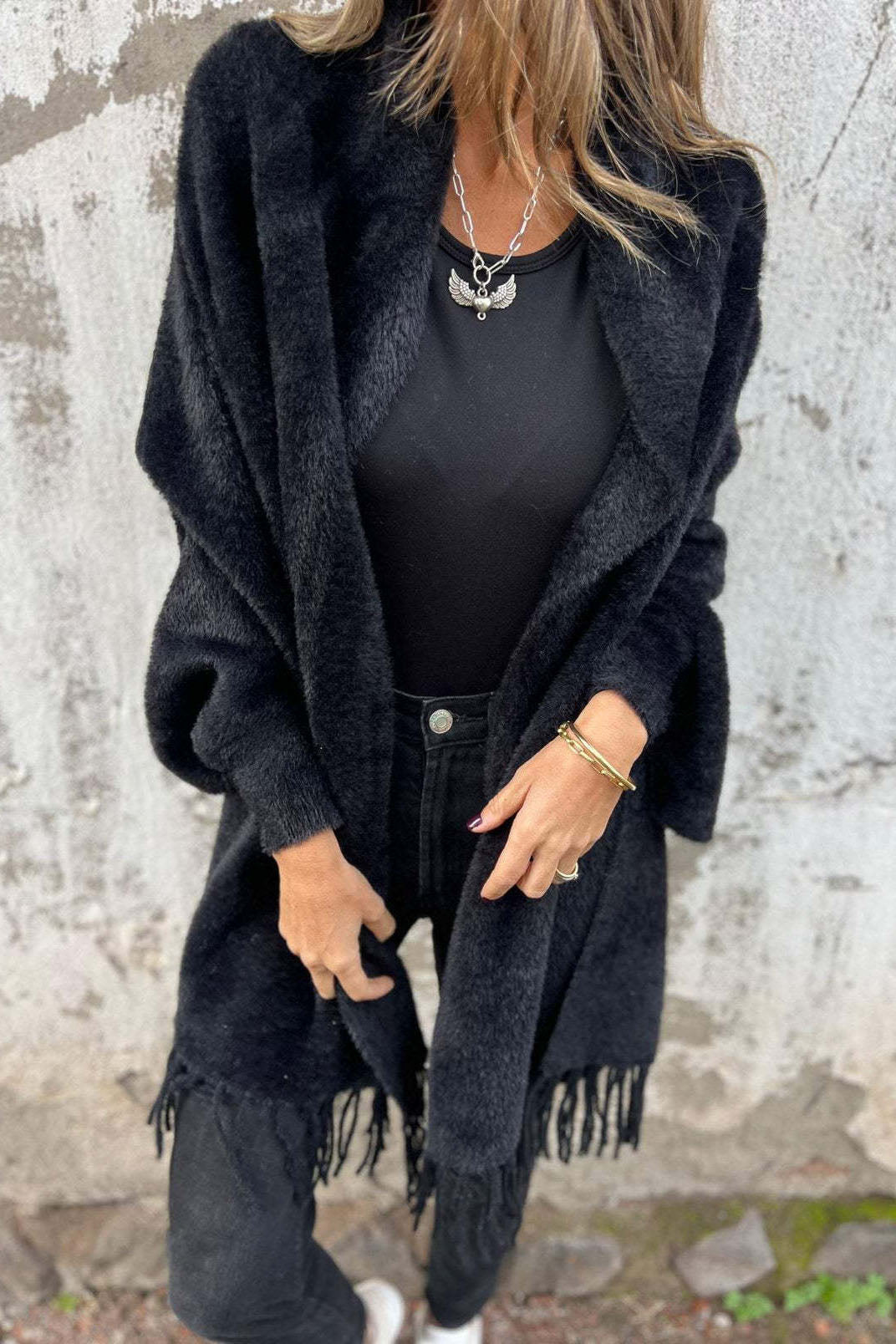 Women's Knit Pattern Fringe Scarf