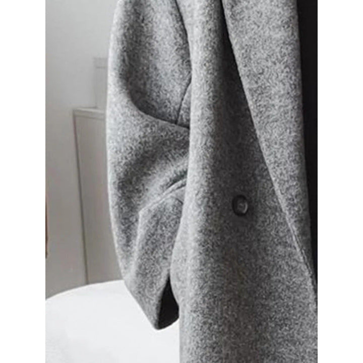 Women's Oversized Lapel Coat with Double-Breasted Closure