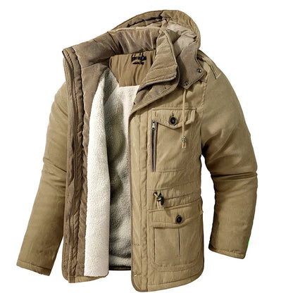 Gefütterte, warme Winterjacke für Herren mit Taschen für kühle Tage
