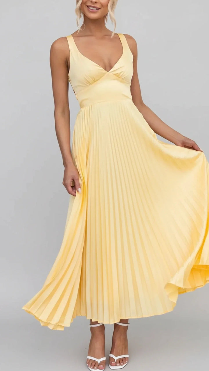 Elegant Pleated A-Line Maxi Dress for Women