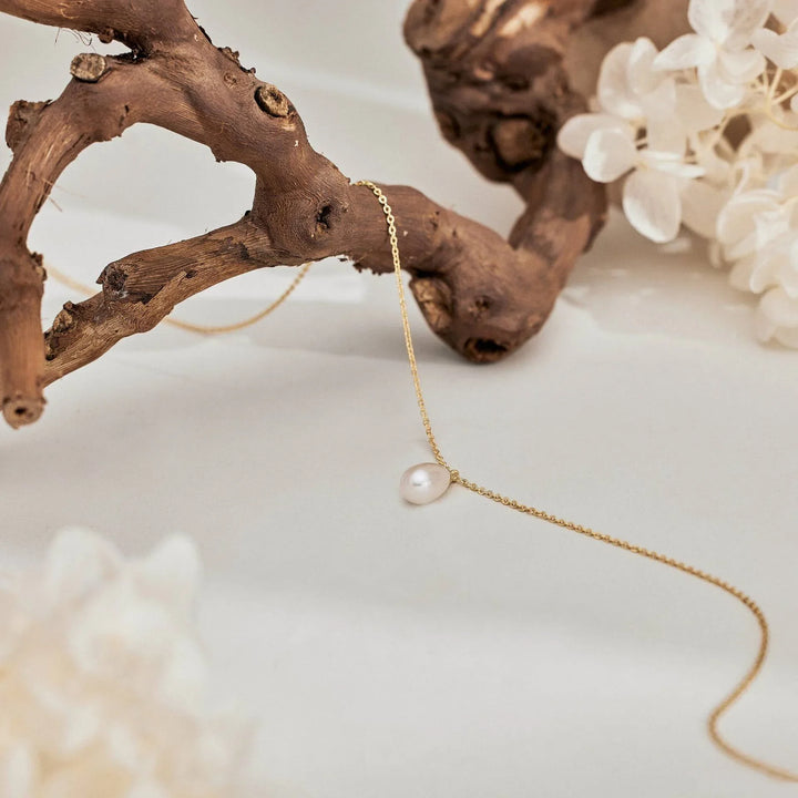 Elegant Pearl Necklace for Timeless Style and Sophistication