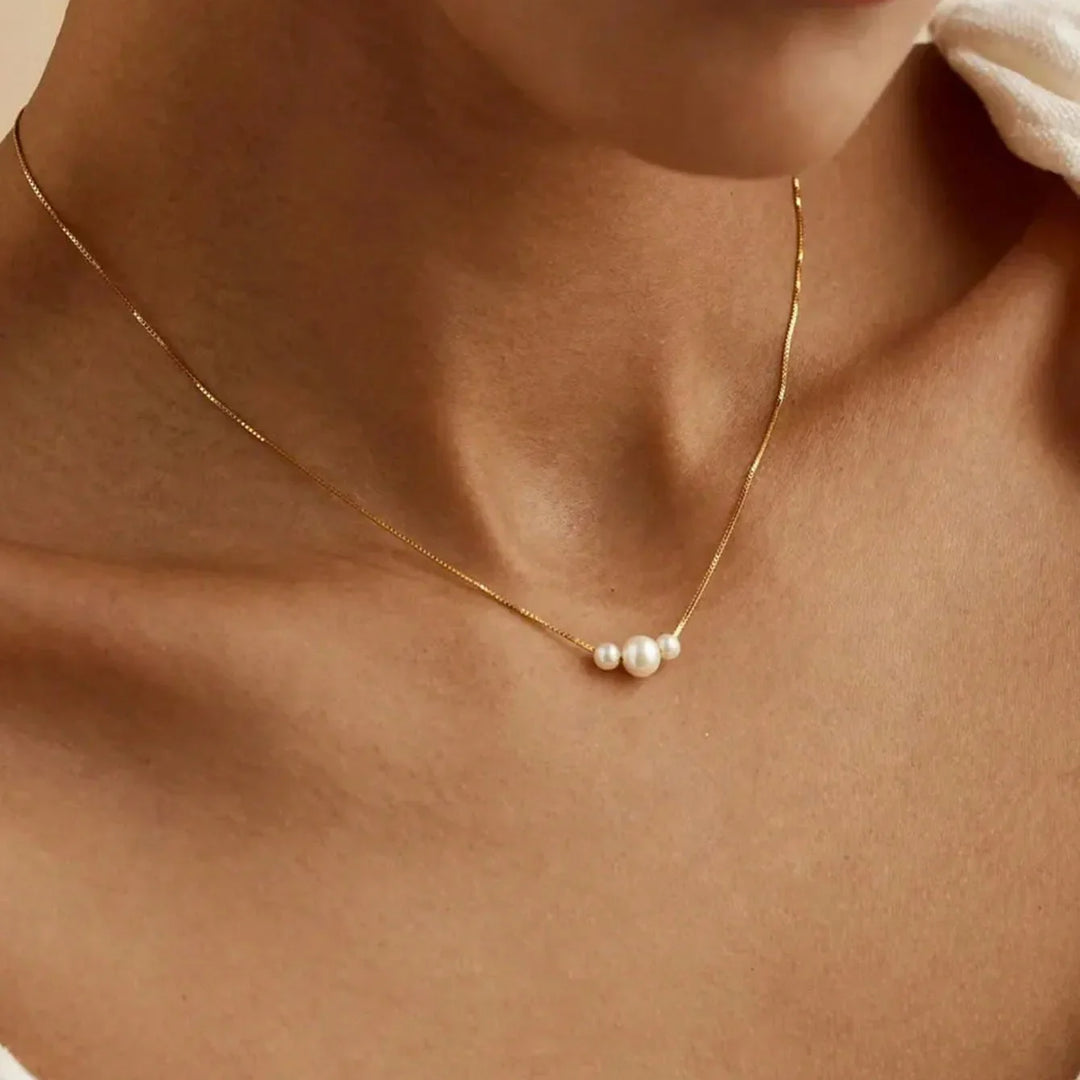 Elegant Pearl Necklace for Timeless Style and Sophistication