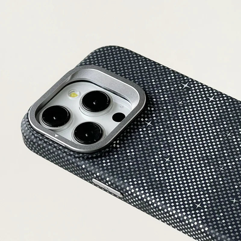 Stylish Protective Case for iPhone - Durable and Sleek Design