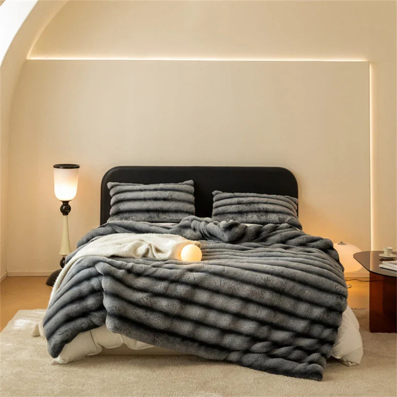 Cozy Luxury Fur Blanket-Omni Prime Goods