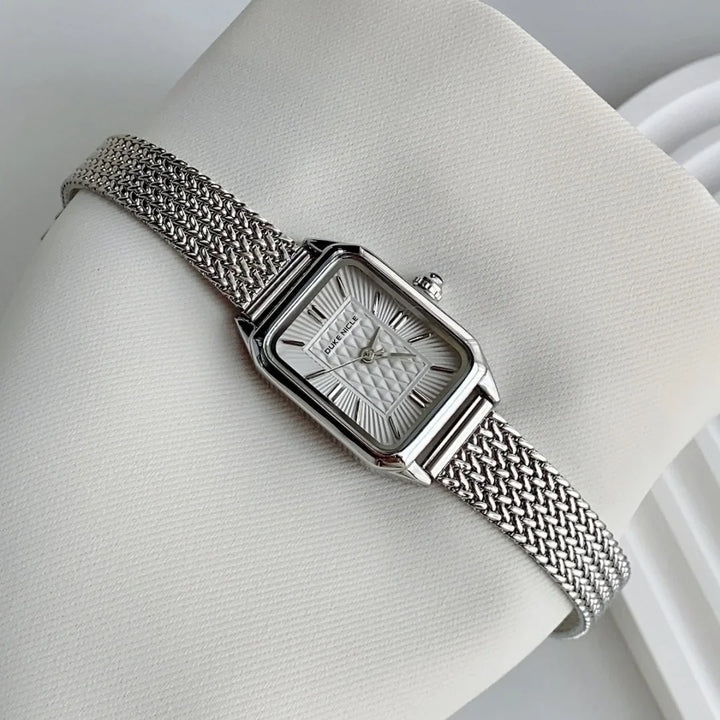 Stylish Wristwatch for Everyday Wear and Special Occasions