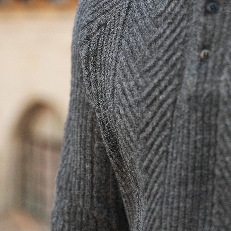 Men's Knit Sweater