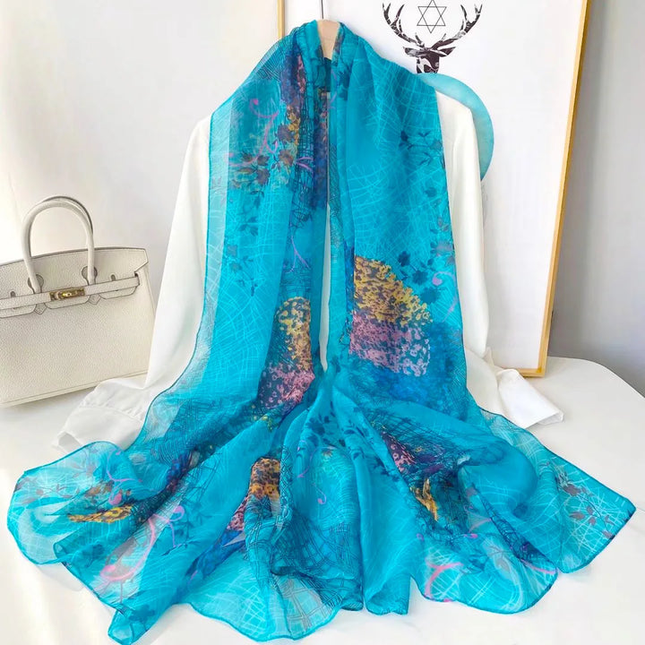 Women's Cozy Scarf for Chilly Weather